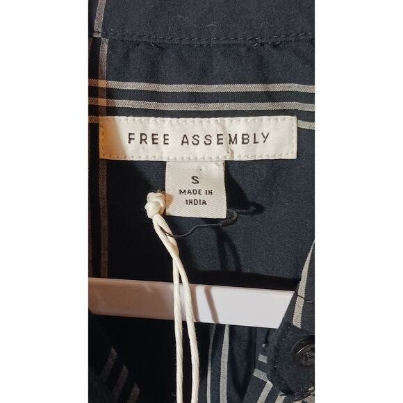 Free Assembly Womens Small Black Plaid Button Up Shirt 100% Cotton NWT - Picture 3 of 7